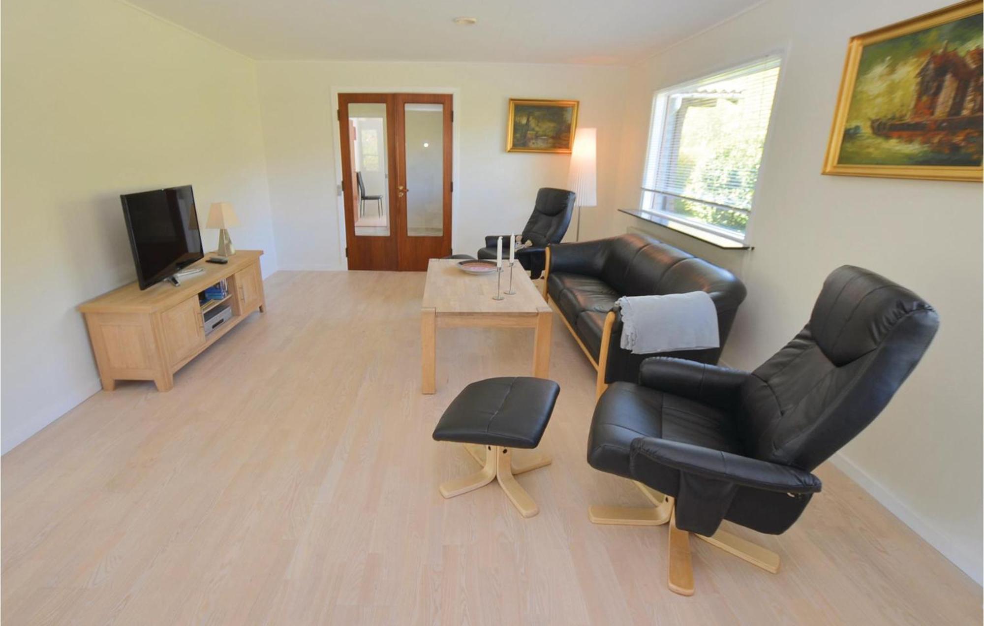 Stunning Home In Augustenborg With Kitchen 外观 照片